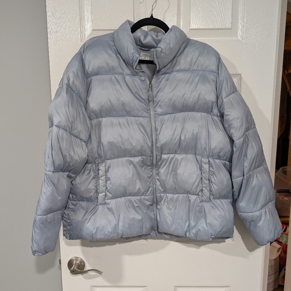 32 Degrees Heat Light Gray/Blue Puffer Jacket in Size XXL